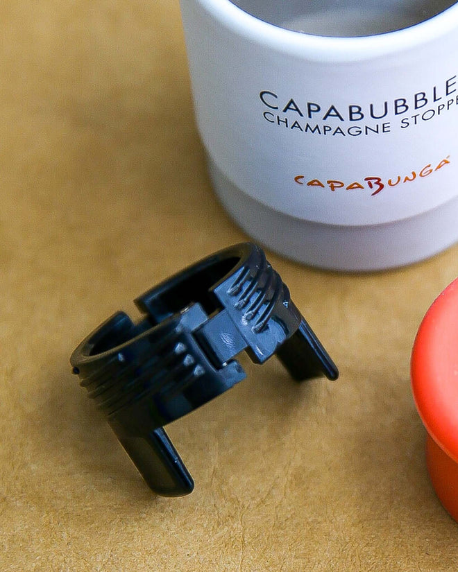 CapaBubbles® Champagne Stopper invented by a winemaker